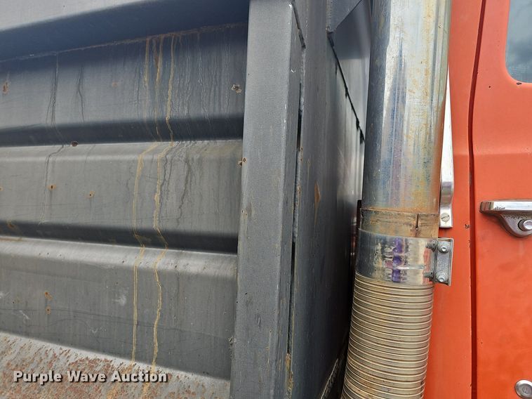 image for item NT9804 1979 Ford 9000  dump truck