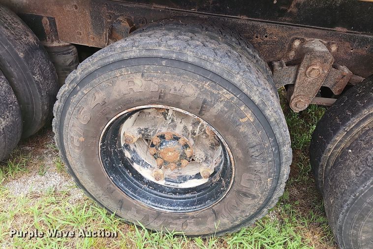 image for item NT9804 1979 Ford 9000  dump truck