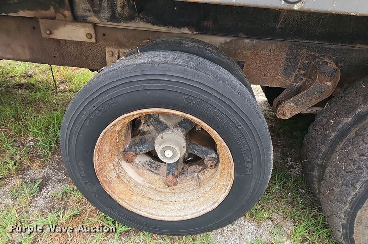 image for item NT9804 1979 Ford 9000  dump truck