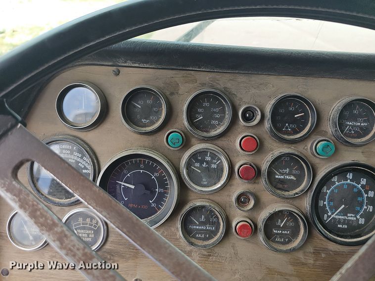 image for item NT9805 1995 Western Star 4964F  dump truck