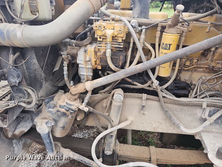 image for item NT9805 1995 Western Star 4964F  dump truck