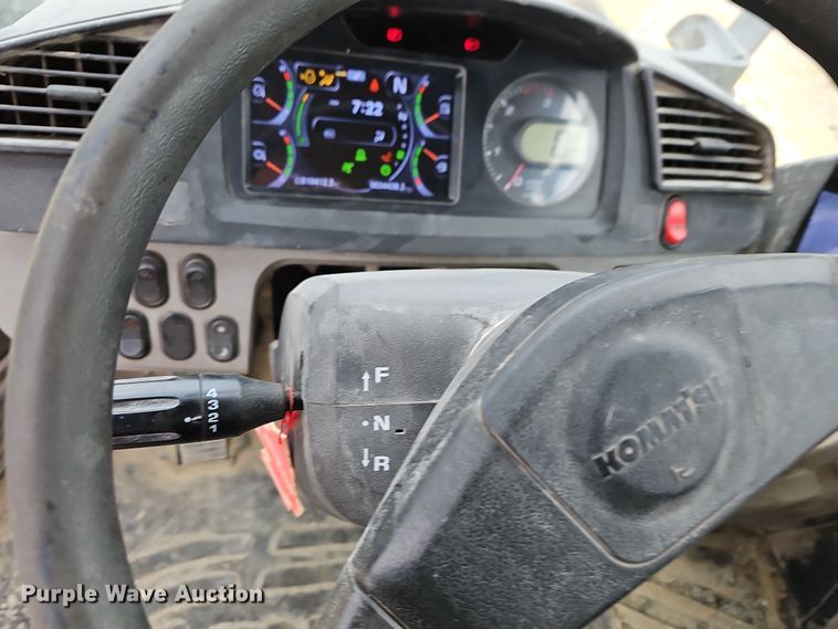 image for item NT9815 2015 Komatsu WA380-7  loader bucket