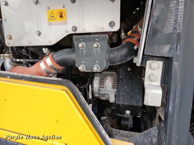 image for item NT9815 2015 Komatsu WA380-7  loader bucket