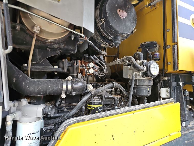 image for item NT9815 2015 Komatsu WA380-7  loader bucket