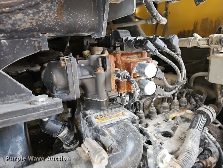 image for item NT9815 2015 Komatsu WA380-7  loader bucket