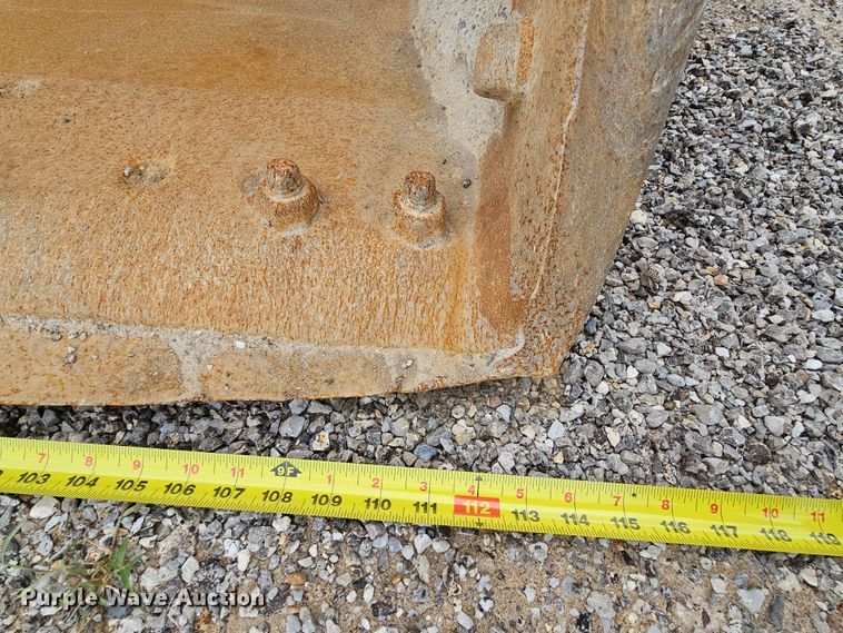 image for item NT9815 2015 Komatsu WA380-7  loader bucket