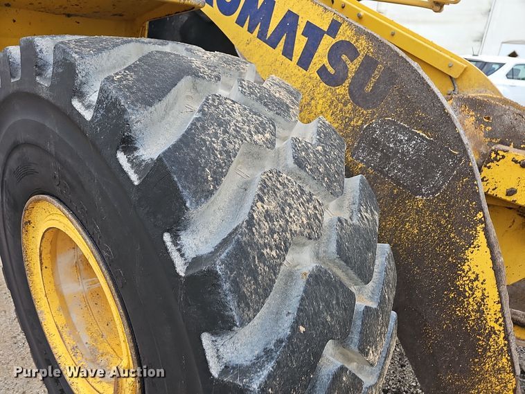 image for item NT9815 2015 Komatsu WA380-7  loader bucket
