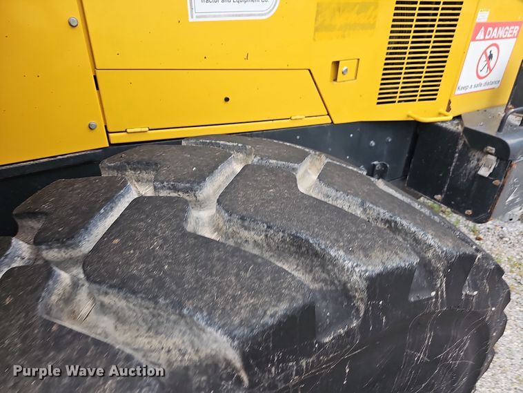 image for item NT9815 2015 Komatsu WA380-7  loader bucket