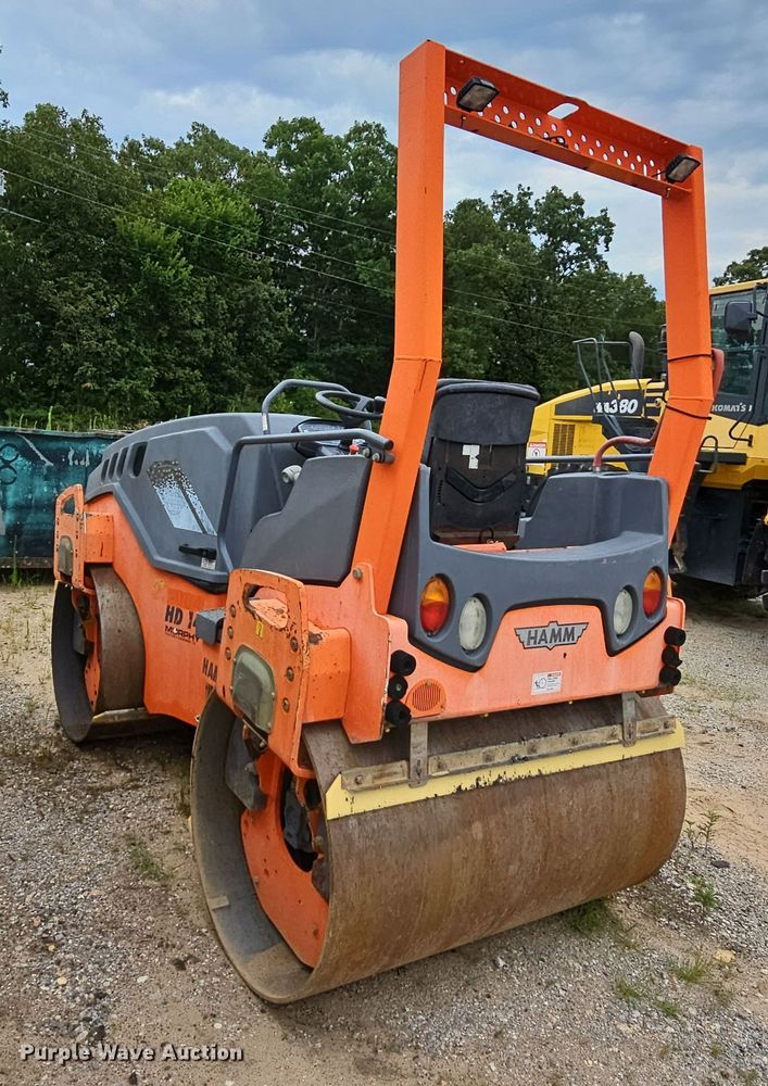 image for item NT9816 2011 Hamm HD14VV  double drum vibratory roller