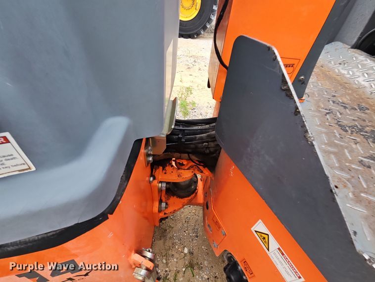 image for item NT9816 2011 Hamm HD14VV  double drum vibratory roller