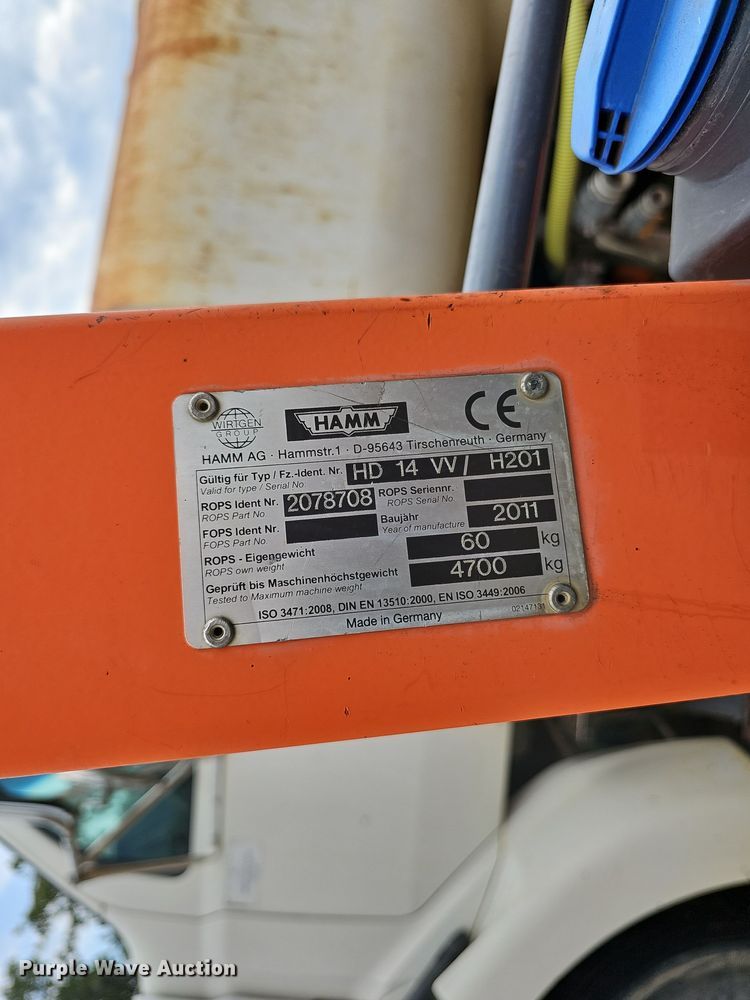 image for item NT9816 2011 Hamm HD14VV  double drum vibratory roller