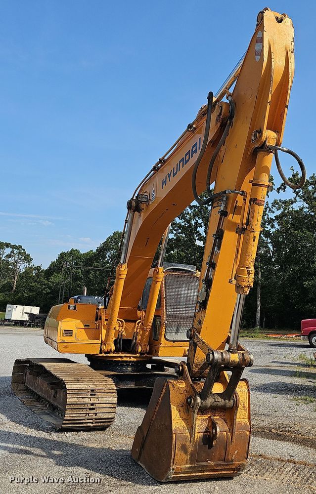 image for item NT9817 1999 Hyundai Robex 250LC3  excavator