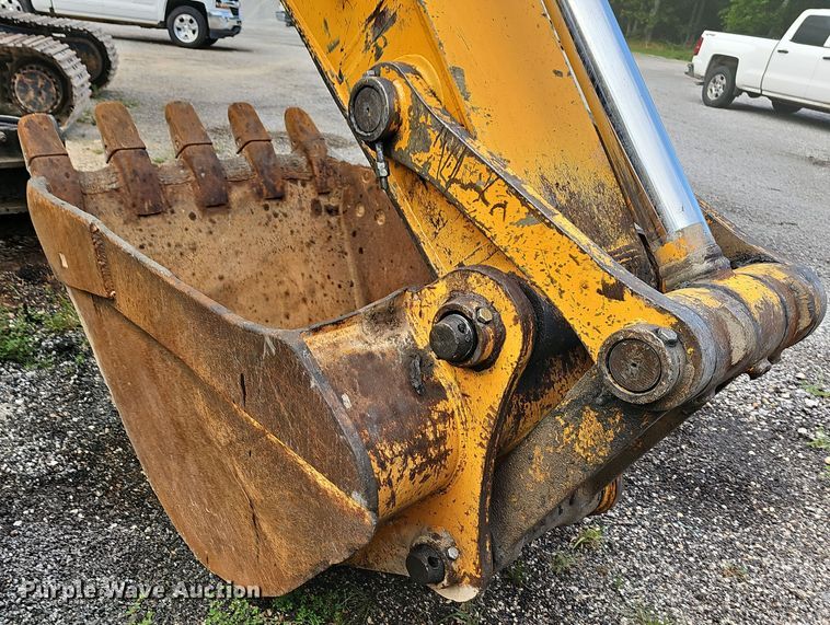 image for item NT9817 1999 Hyundai Robex 250LC3  excavator