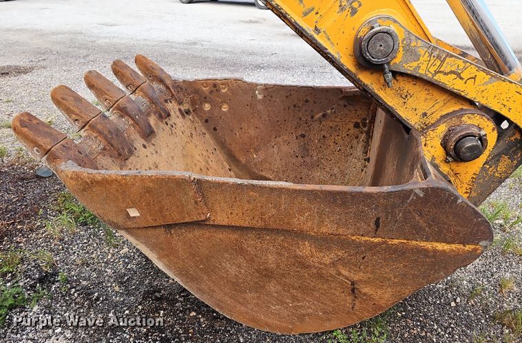 image for item NT9817 1999 Hyundai Robex 250LC3  excavator