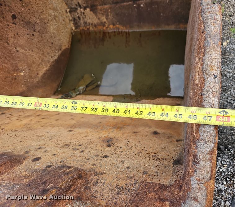 image for item NT9817 1999 Hyundai Robex 250LC3  excavator