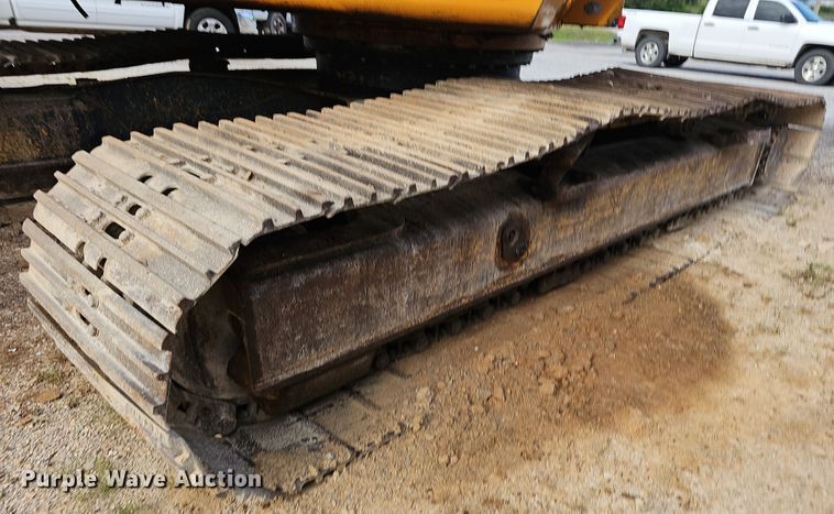 image for item NT9817 1999 Hyundai Robex 250LC3  excavator