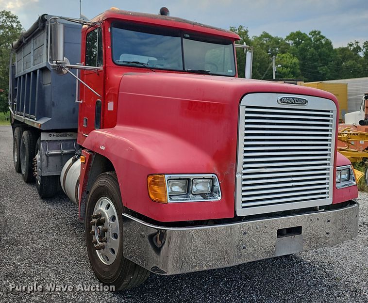 image for item NT9818 1995 Freightliner FLD  dump truck