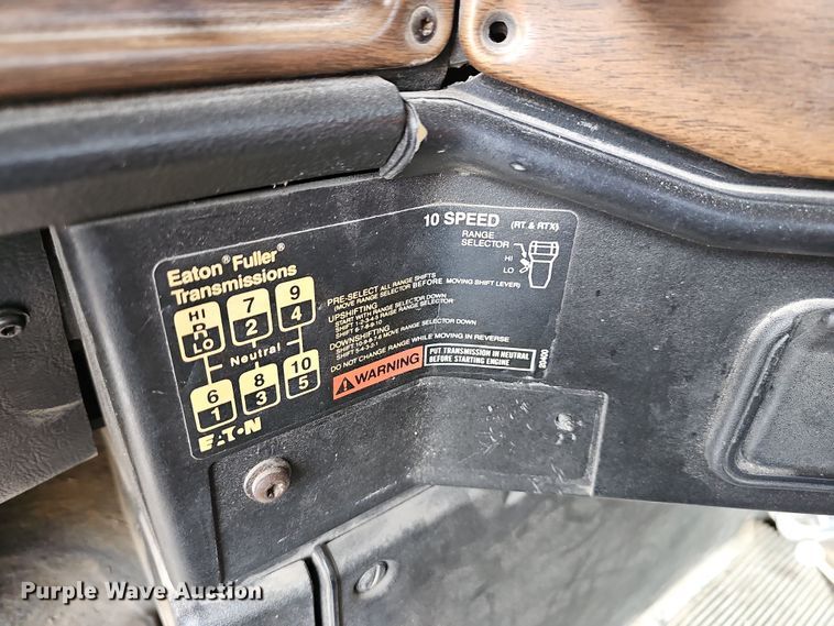 image for item NT9818 1995 Freightliner FLD  dump truck