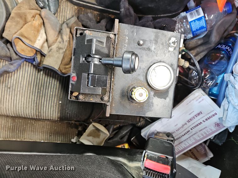 image for item NT9818 1995 Freightliner FLD  dump truck