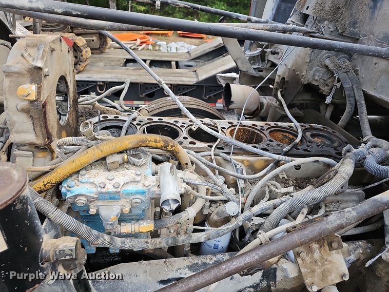 image for item NT9818 1995 Freightliner FLD  dump truck