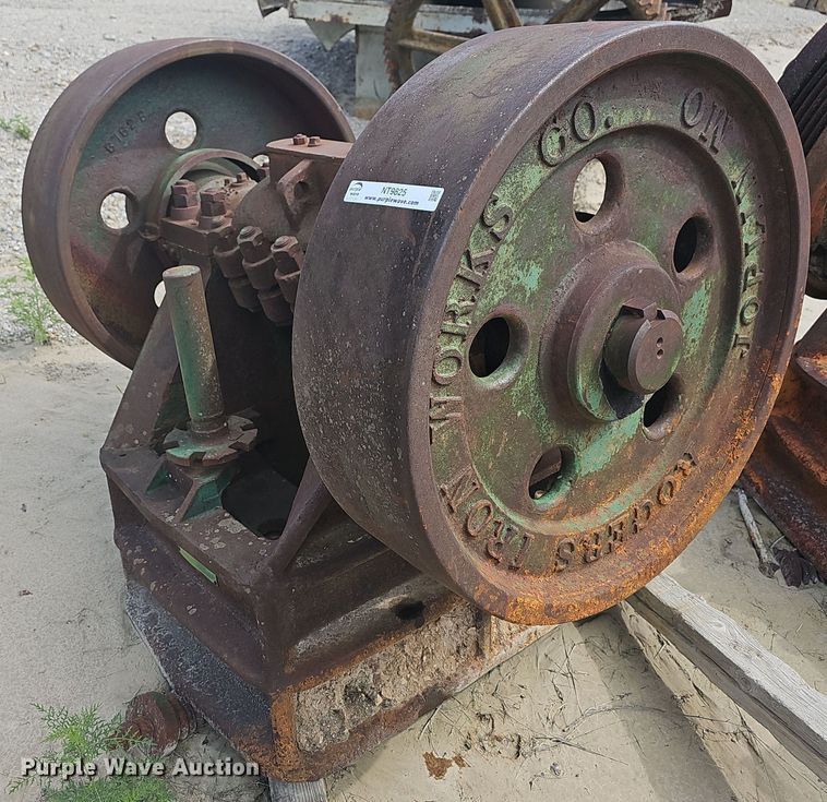 image for item NT9825 1936 Rogers Iron Works Co. 156  rock crusher