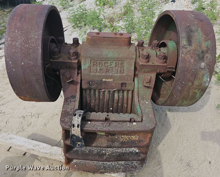 image for item NT9825 1936 Rogers Iron Works Co. 156  rock crusher