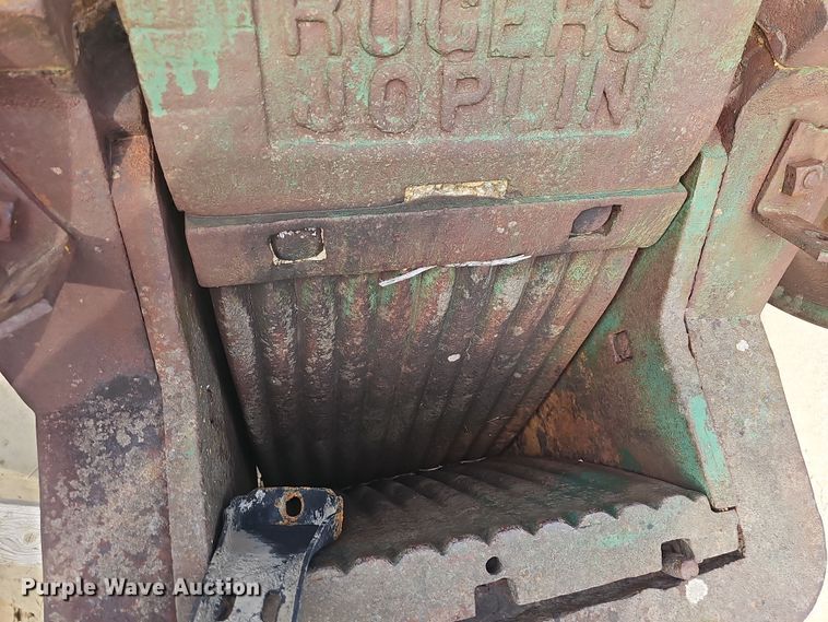 image for item NT9825 1936 Rogers Iron Works Co. 156  rock crusher