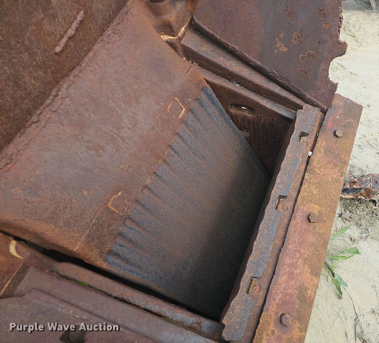 image for item NT9826 1940 Rogers Iron Works Co.  rock crusher