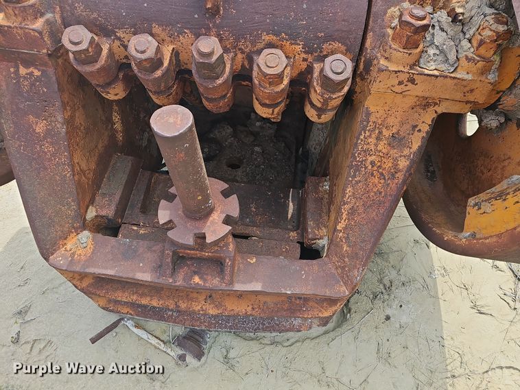 image for item NT9826 1940 Rogers Iron Works Co.  rock crusher