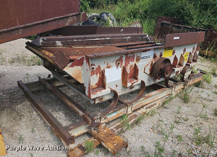 image for item NT9828 Cedarapids  screen