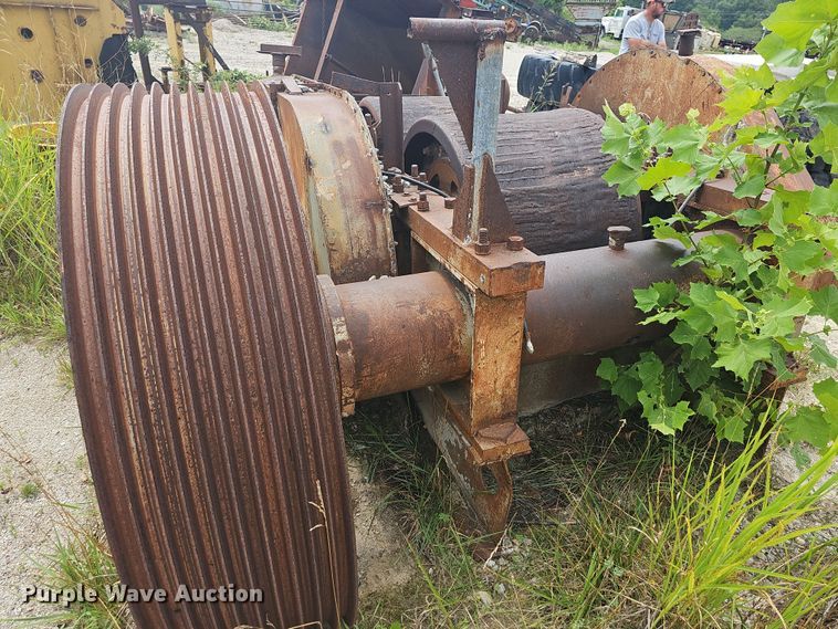 image for item NT9829 Cedarapids 25486  roll crusher