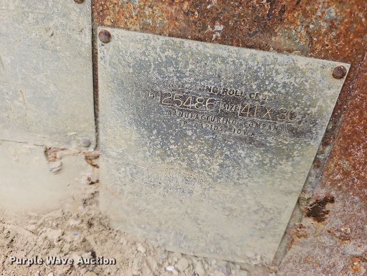 image for item NT9829 Cedarapids 25486  roll crusher