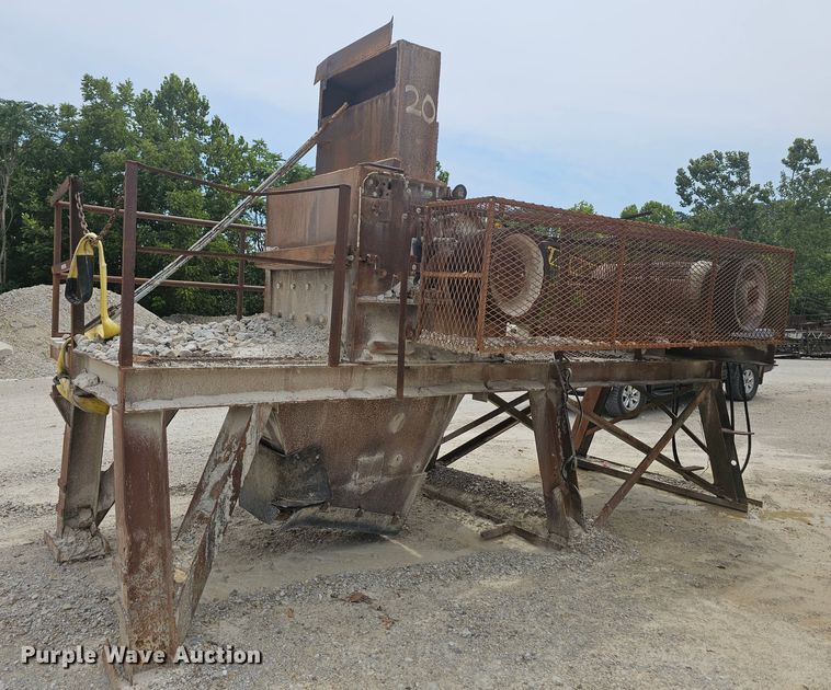 image for item NT9830 (2) crushers