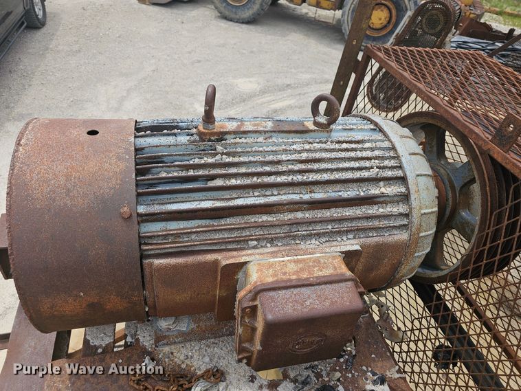 image for item NT9830 (2) crushers