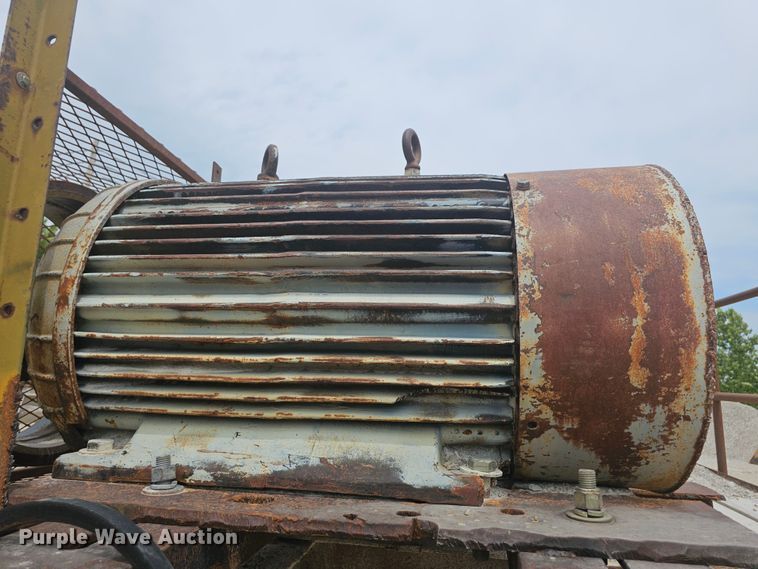 image for item NT9830 (2) crushers