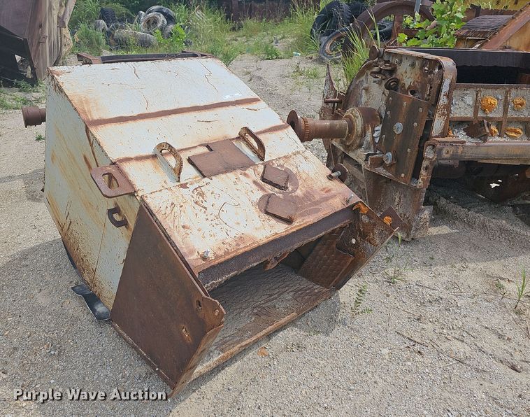 image for item NT9830 (2) crushers