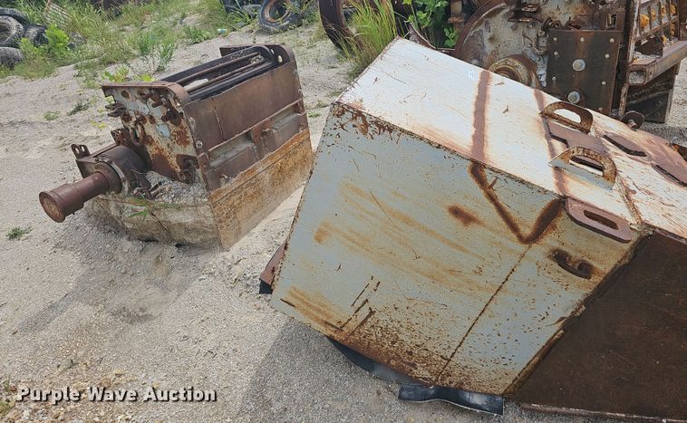 image for item NT9830 (2) crushers