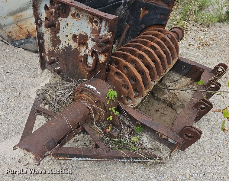 image for item NT9830 (2) crushers