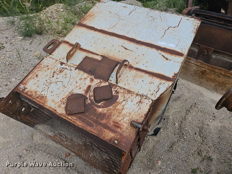 image for item NT9830 (2) crushers