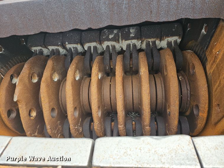 image for item NT9830 (2) crushers