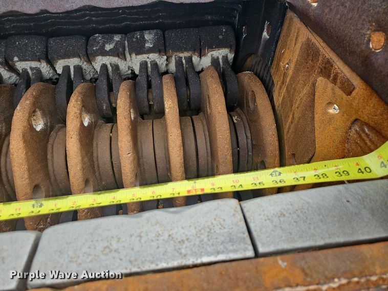 image for item NT9830 (2) crushers