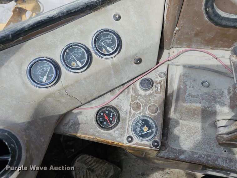 image for item NT9839 1986 Caterpillar 980C  wheel loader