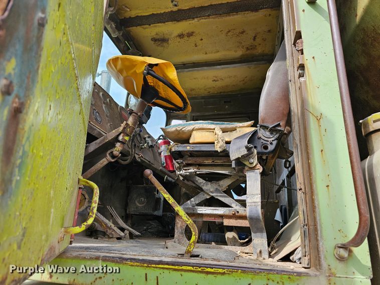 image for item NT9840 Euclid 71TD  haul truck