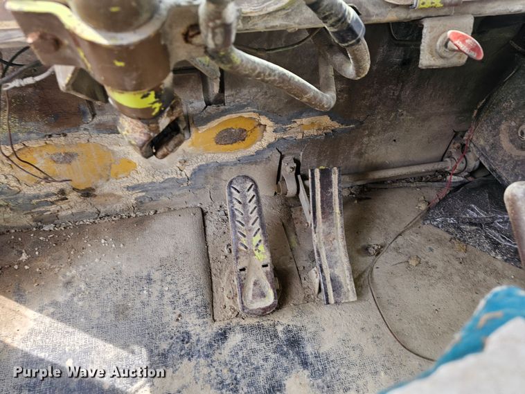 image for item NT9840 Euclid 71TD  haul truck