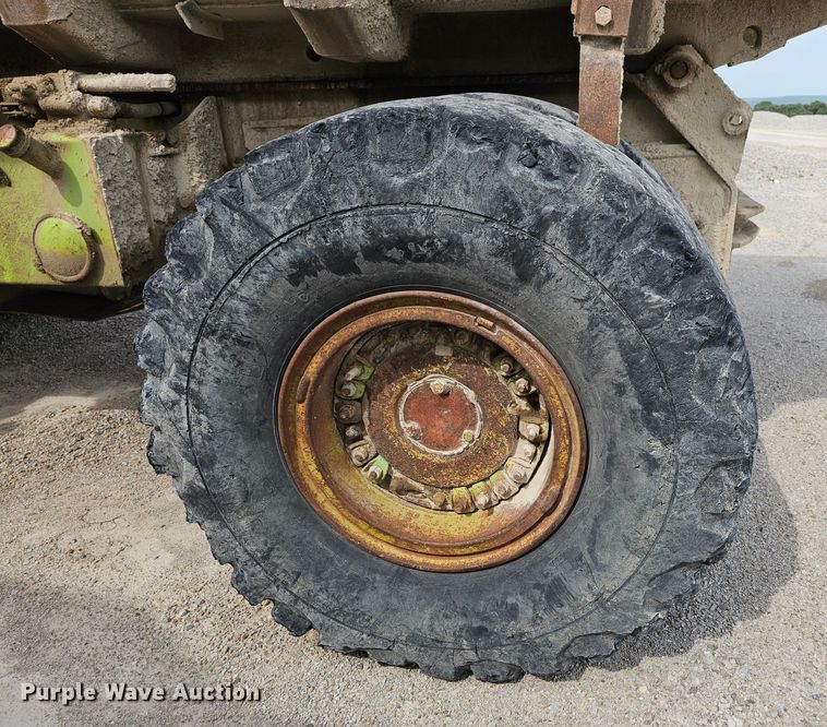 image for item NT9840 Euclid 71TD  haul truck