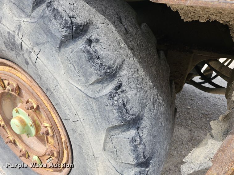 image for item NT9840 Euclid 71TD  haul truck