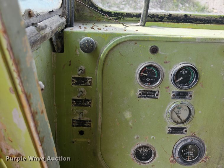 image for item NT9841 Euclid 74TD  haul truck