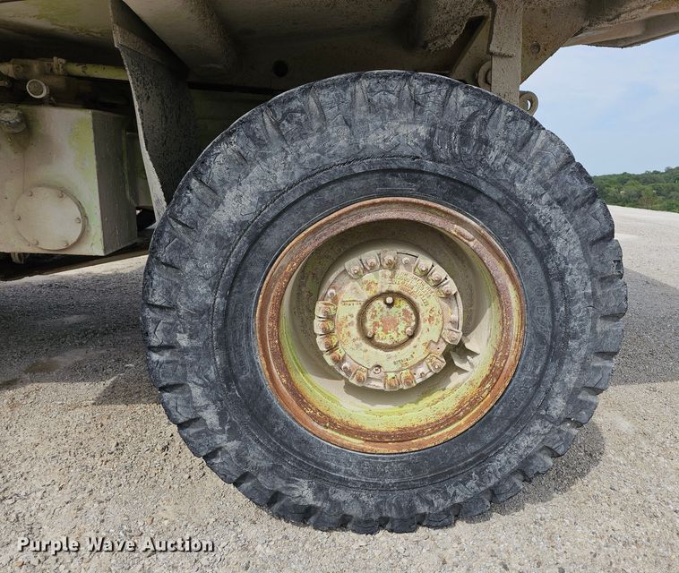 image for item NT9841 Euclid 74TD  haul truck