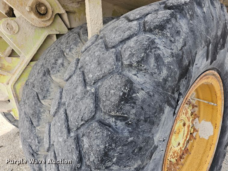 image for item NT9841 Euclid 74TD  haul truck