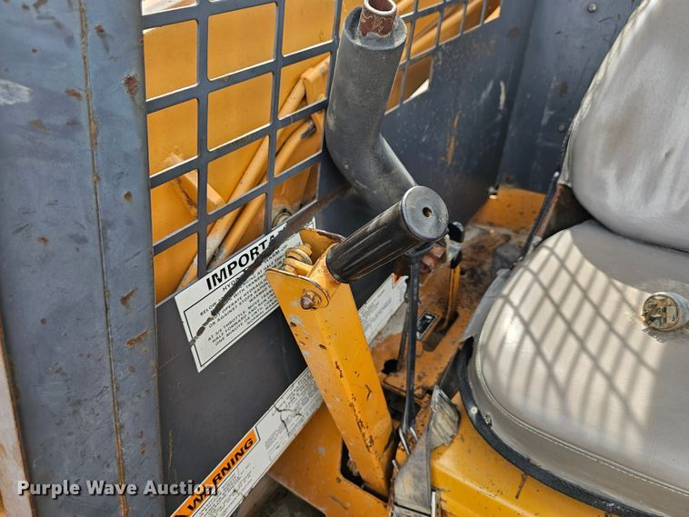 image for item NT9842 1990 Case 1845C  skid steer loader